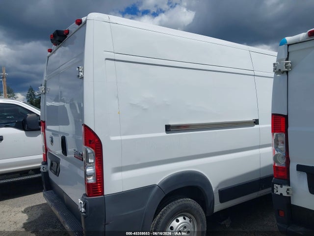 3C6TRVDGXJE157137 RAM Promaster 2500 High Roof 159 Wb