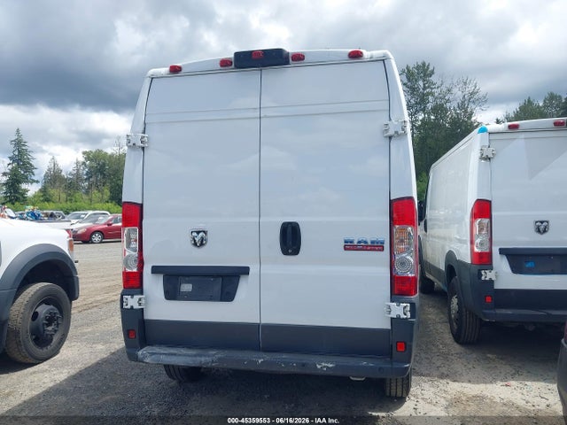 3C6TRVDGXJE157137 RAM Promaster 2500 High Roof 159 Wb