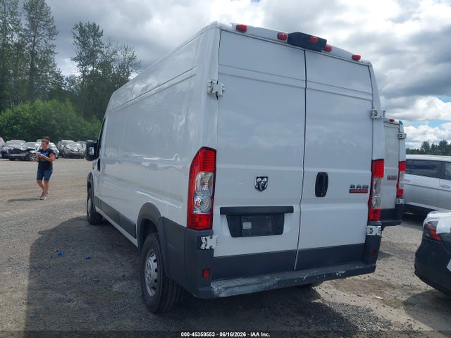 3C6TRVDGXJE157137 RAM Promaster 2500 High Roof 159 Wb