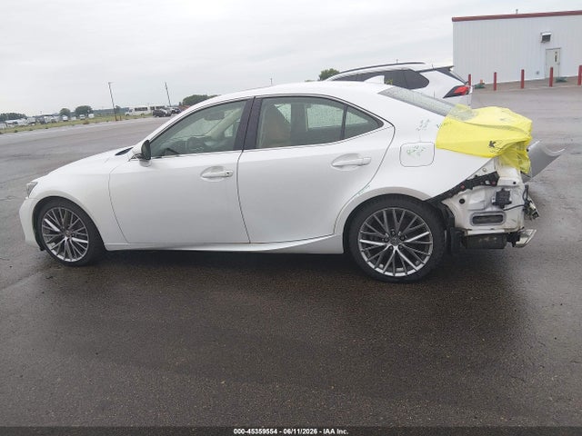 Lexus IS 300 2017 JTHCM1D25H5015108 Image 15