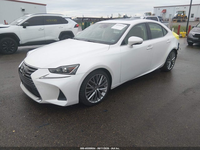 Lexus IS 300 2017 JTHCM1D25H5015108 Image 2
