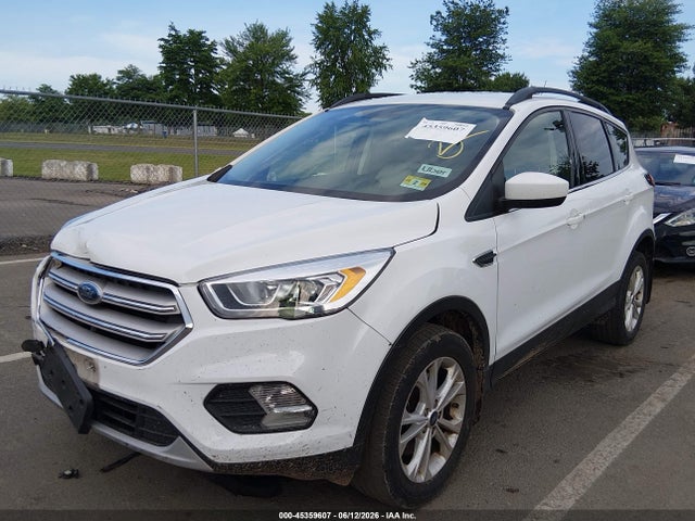 1FMCU9HD2KUA66229 Ford ESCAPE SEL