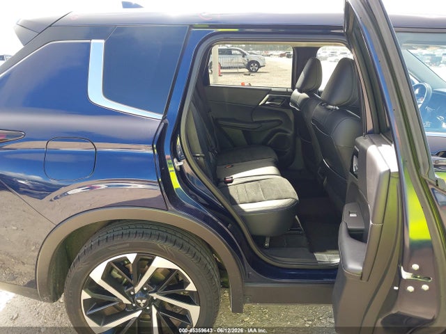 Продаж на аукціоні авто 2024 Mitsubishi Outlander, vin: JA4J3VA87RZ044030, номер лоту: 45359643