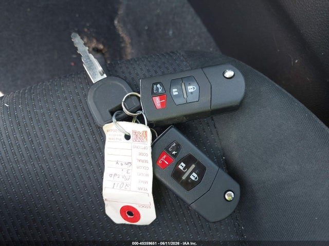 45359651 :رقم المزاد ، JM1BL1VF1B1437358 vin ، 2011 Mazda Mazda3 I Touring مزاد بيع