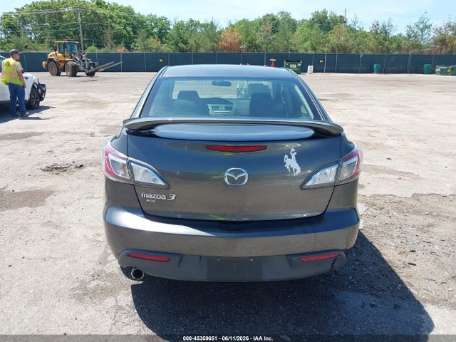 45359651 :رقم المزاد ، JM1BL1VF1B1437358 vin ، 2011 Mazda Mazda3 I Touring مزاد بيع