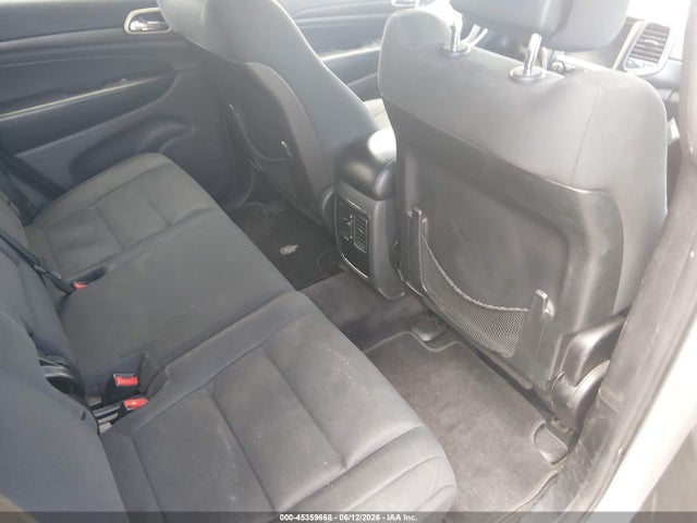 1C4RJEAG4GC415523 Jeep Grand Cherokee Laredo