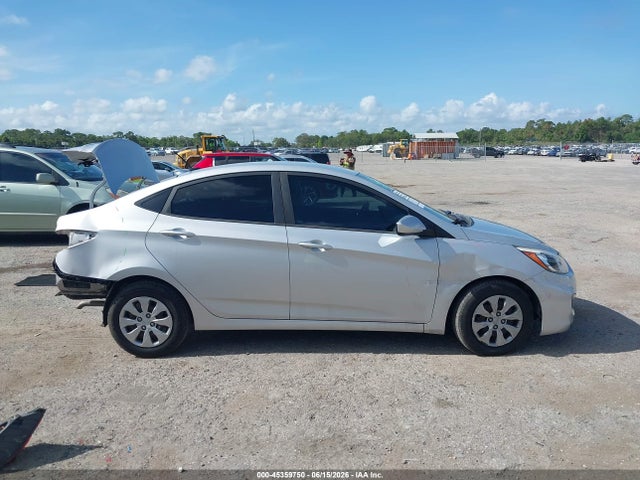 Продаж на аукціоні авто 2017 Hyundai Accent Se, vin: KMHCT4AE4HU320623, номер лоту: 45359750