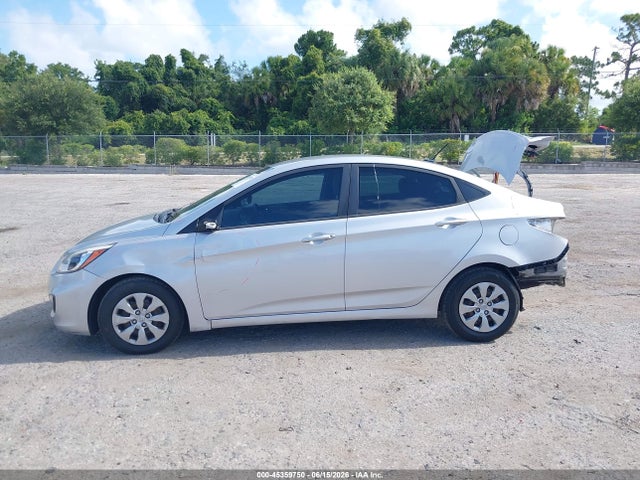 2017 Hyundai Accent Se მანქანა იყიდება აუქციონზე, vin: KMHCT4AE4HU320623, აუქციონის ნომერი: 45359750