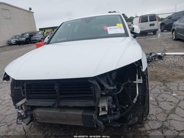 2018 Audi Q5 2.0t Premium/2.0t Tech Premium მანქანა იყიდება აუქციონზე, vin: WA1CNBFY1J2089424, აუქციონის ნომერი: 45359776