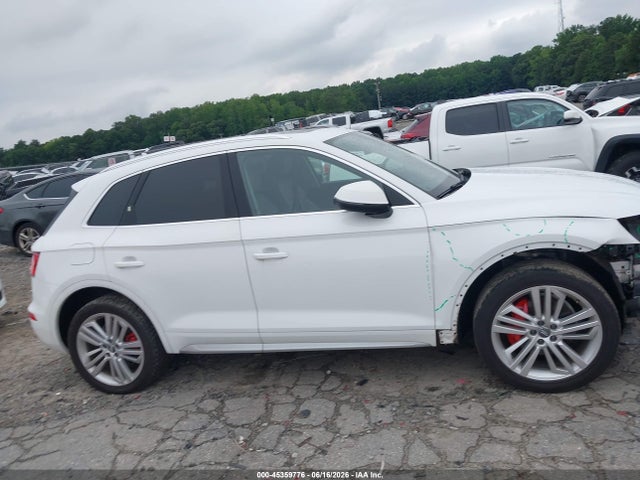 2018 Audi Q5 2.0t Premium/2.0t Tech Premium მანქანა იყიდება აუქციონზე, vin: WA1CNBFY1J2089424, აუქციონის ნომერი: 45359776