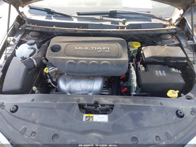 45359829 :رقم المزاد ، 1C3CCCAB5GN117385 vin ، 2016 Chrysler 200 Limited مزاد بيع
