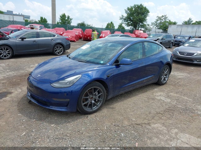 5YJ3E1EB6NF103432 Tesla Model 3 Long Range Dual Motor All-wheel Drive