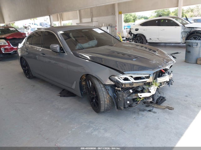 45359856 :رقم المزاد ، WBA73BJ06MWW99487 vin ، 2021 Bmw 540i Xdrive مزاد بيع
