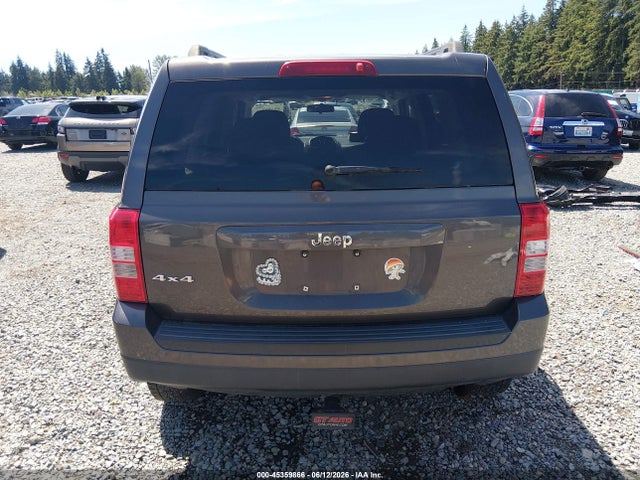 1C4NJRBB4FD188903 Jeep Patriot Sport