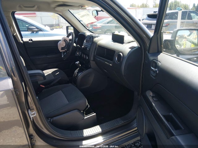 1C4NJRBB4FD188903 Jeep Patriot Sport