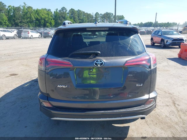 Toyota Rav4 Xle 2018 JTMWFREVXJD132338 Image 17