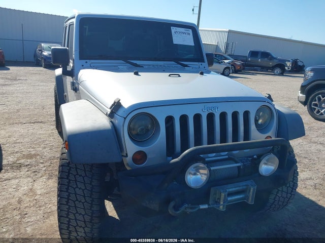 2009 Jeep Wrangler Unlimited X მანქანა იყიდება აუქციონზე, vin: 1J4GA39189L768243, აუქციონის ნომერი: 45359938
