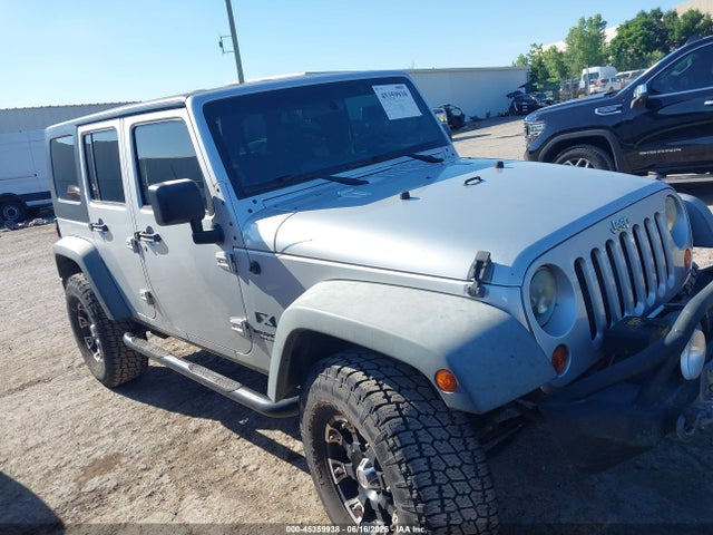 2009 Jeep Wrangler Unlimited X მანქანა იყიდება აუქციონზე, vin: 1J4GA39189L768243, აუქციონის ნომერი: 45359938