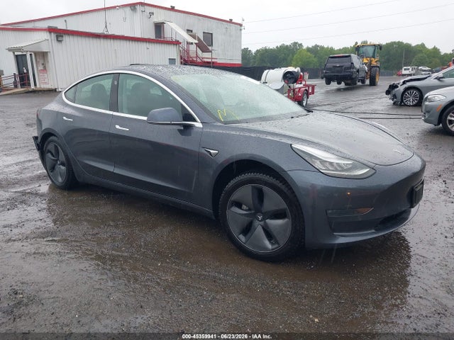 Продаж на аукціоні авто 2019 Tesla Model 3 Long Range/performance, vin: 5YJ3E1EB1KF386074, номер лоту: 45359941