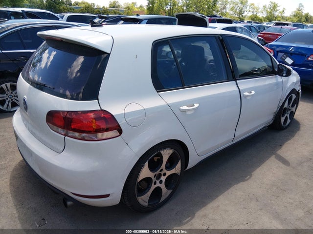 Продаж на аукціоні авто 2010 Volkswagen Gti 4-door, vin: WVWHD7AJ3AW094459, номер лоту: 45359963