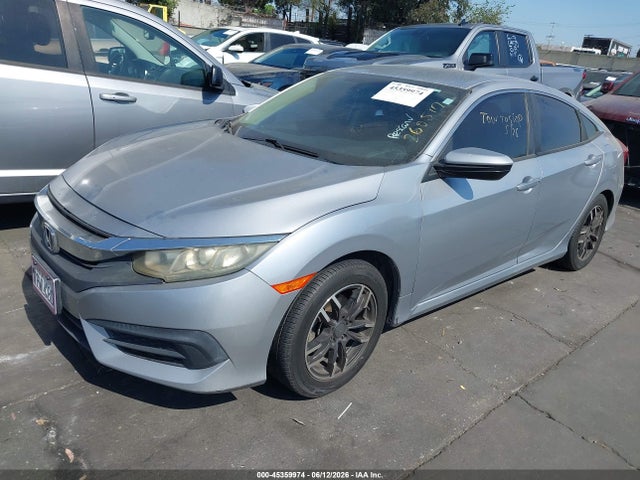 Honda Civic Lx 2016 2HGFC2F55GH518421 Image 2