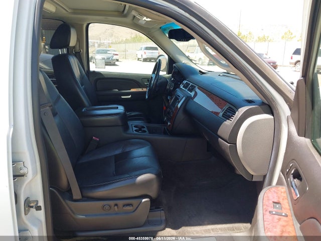 45359978 :رقم المزاد ، 1GNFK16347J214402 vin ، 2007 Chevrolet Suburban 1500 Ltz مزاد بيع