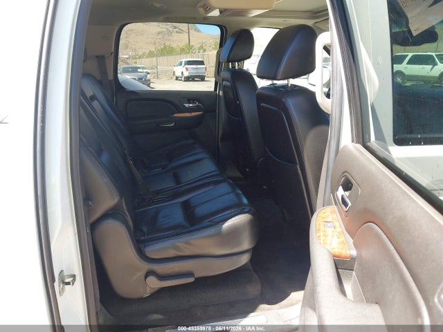 45359978 :رقم المزاد ، 1GNFK16347J214402 vin ، 2007 Chevrolet Suburban 1500 Ltz مزاد بيع