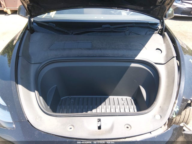 2021 Tesla Model Y Long Range Dual Motor All-wheel Drive მანქანა იყიდება აუქციონზე, vin: 5YJYGDEE5MF064634, აუქციონის ნომერი: 45359996