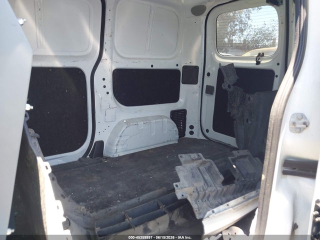 3N6CM0KN1KK696788 Nissan Nv200 S