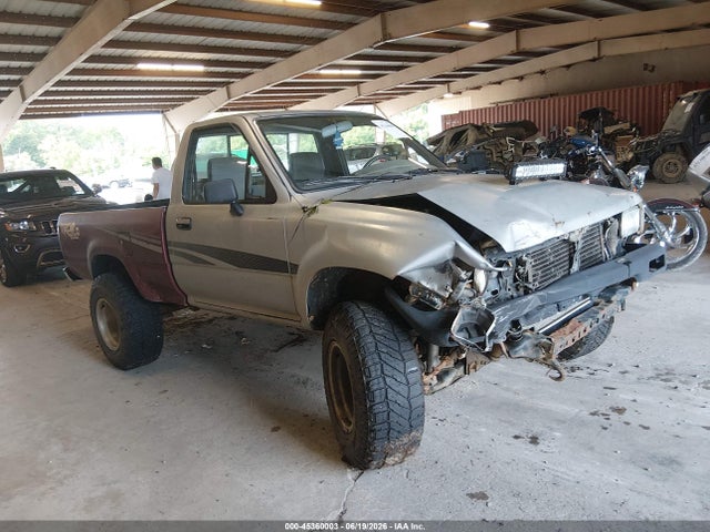 1991 Toyota Pickup 1/2 Ton Sht Wheelbase Dlx მანქანა იყიდება აუქციონზე, vin: JT4VN01D9M0004501, აუქციონის ნომერი: 45360003