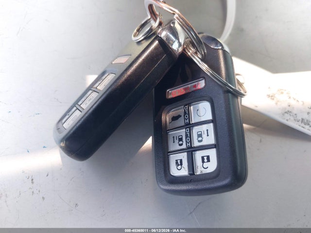 5FNRL6H78RB043390 Honda Odyssey Sport