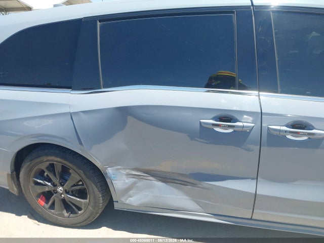 5FNRL6H78RB043390 Honda Odyssey Sport