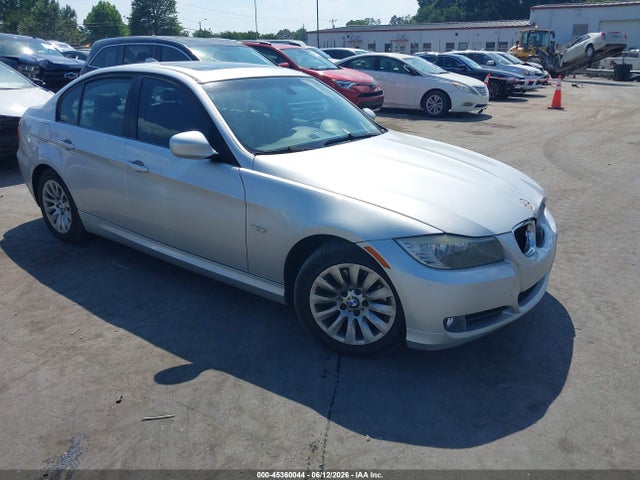 45360044 :رقم المزاد ، WBAPH77539NM28840 vin ، 2009 Bmw 328i مزاد بيع