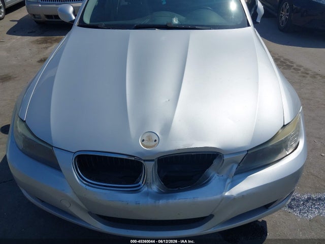 45360044 :رقم المزاد ، WBAPH77539NM28840 vin ، 2009 Bmw 328i مزاد بيع