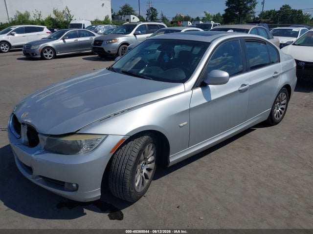 45360044 :رقم المزاد ، WBAPH77539NM28840 vin ، 2009 Bmw 328i مزاد بيع