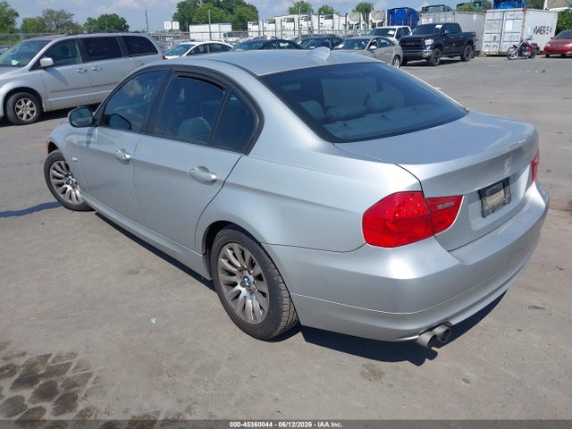 45360044 :رقم المزاد ، WBAPH77539NM28840 vin ، 2009 Bmw 328i مزاد بيع