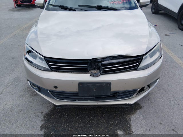 Продажа на аукционе авто 2013 Volkswagen Jetta 2.0l Tdi, vin: 3VWLL7AJ0DM231047, номер лота: 45360053