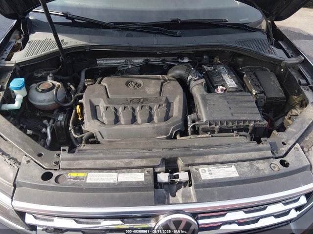 Продажа на аукционе авто 2018 Volkswagen Tiguan 2.0t Sel Premium, vin: 3VV4B7AX7JM161624, номер лота: 45360061
