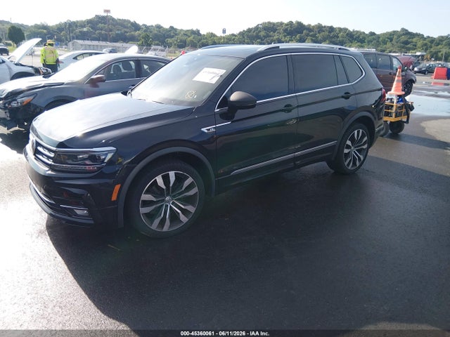 Продажа на аукционе авто 2018 Volkswagen Tiguan 2.0t Sel Premium, vin: 3VV4B7AX7JM161624, номер лота: 45360061