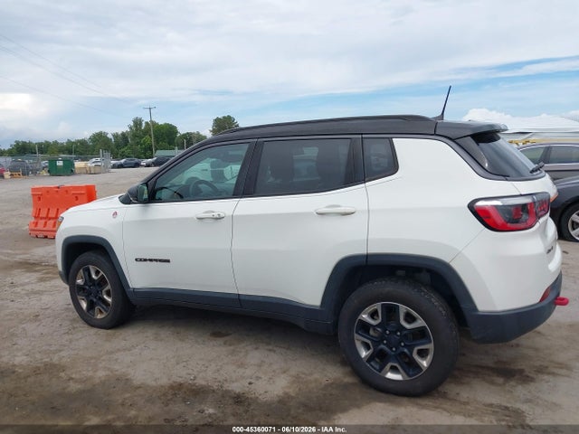 45360071 :رقم المزاد ، 3C4NJDDB3HT624038 vin ، 2017 Jeep New Compass Trailhawk 4x4 مزاد بيع