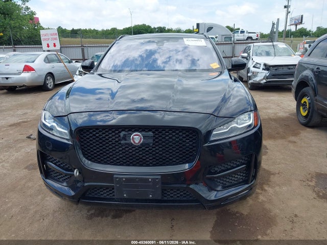 Продаж на аукціоні авто 2019 Jaguar F-pace 25t R-sport/30t R-sport, vin: SADCL2GX5KA358554, номер лоту: 45360091