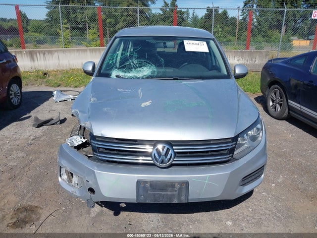 Продаж на аукціоні авто 2017 Volkswagen Tiguan 2.0t/2.0t S, vin: WVGBV7AX3HK047338, номер лоту: 45360123