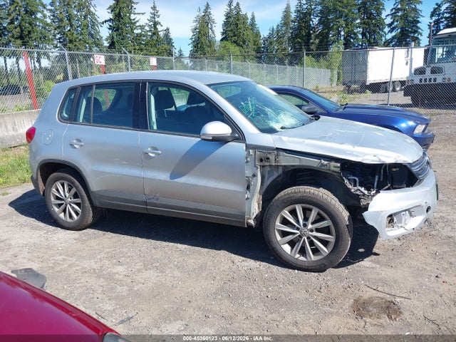 Aukcja sprzedaży 2017 Volkswagen Tiguan 2.0t/2.0t S, vin: WVGBV7AX3HK047338, numer aukcji: 45360123