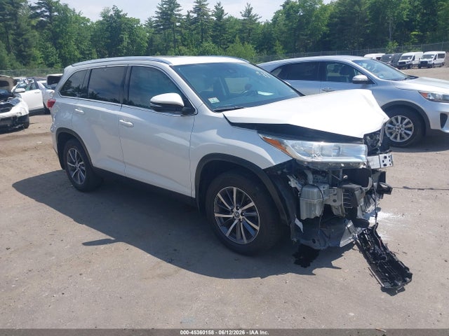 Продаж на аукціоні авто 2019 Toyota Highlander Xle, vin: 5TDJZRFH8KS578973, номер лоту: 45360158