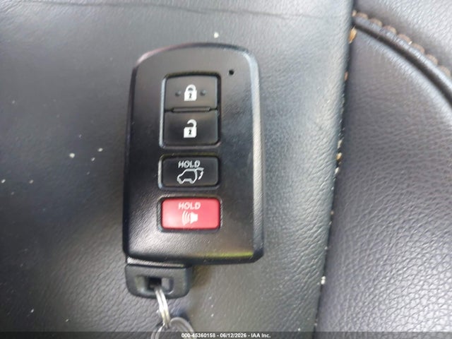 Продаж на аукціоні авто 2019 Toyota Highlander Xle, vin: 5TDJZRFH8KS578973, номер лоту: 45360158