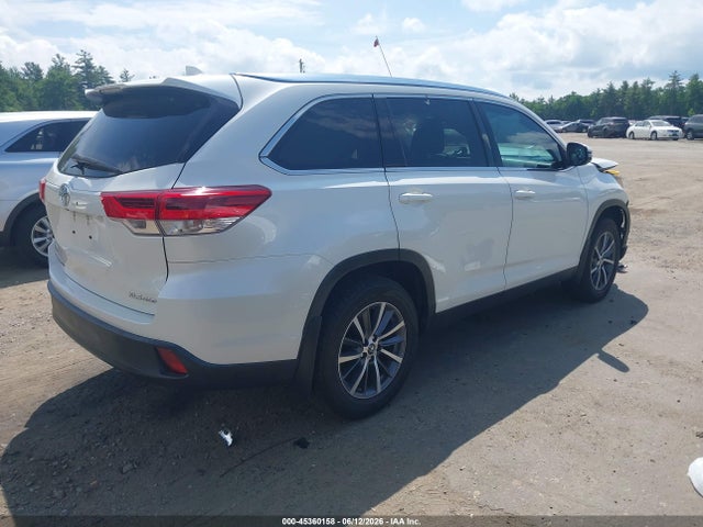 Продаж на аукціоні авто 2019 Toyota Highlander Xle, vin: 5TDJZRFH8KS578973, номер лоту: 45360158