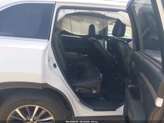 Продаж на аукціоні авто 2019 Toyota Highlander Xle, vin: 5TDJZRFH8KS578973, номер лоту: 45360158