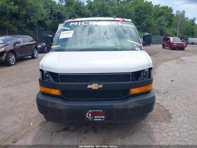 1GAZGNFP9N1286610 Chevrolet Express Passenger Rwd 3500 Extended Wheelbase Ls