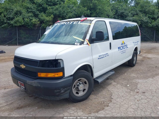 1GAZGNFP9N1286610 Chevrolet Express Passenger Rwd 3500 Extended Wheelbase Ls