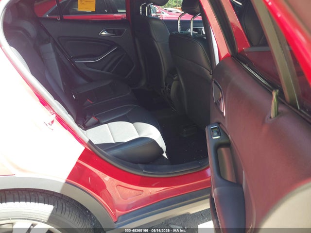 45360166 :رقم المزاد ، WDCTG4GB0KU014087 vin ، 2019 Mercedes-benz Gla 250 4matic مزاد بيع